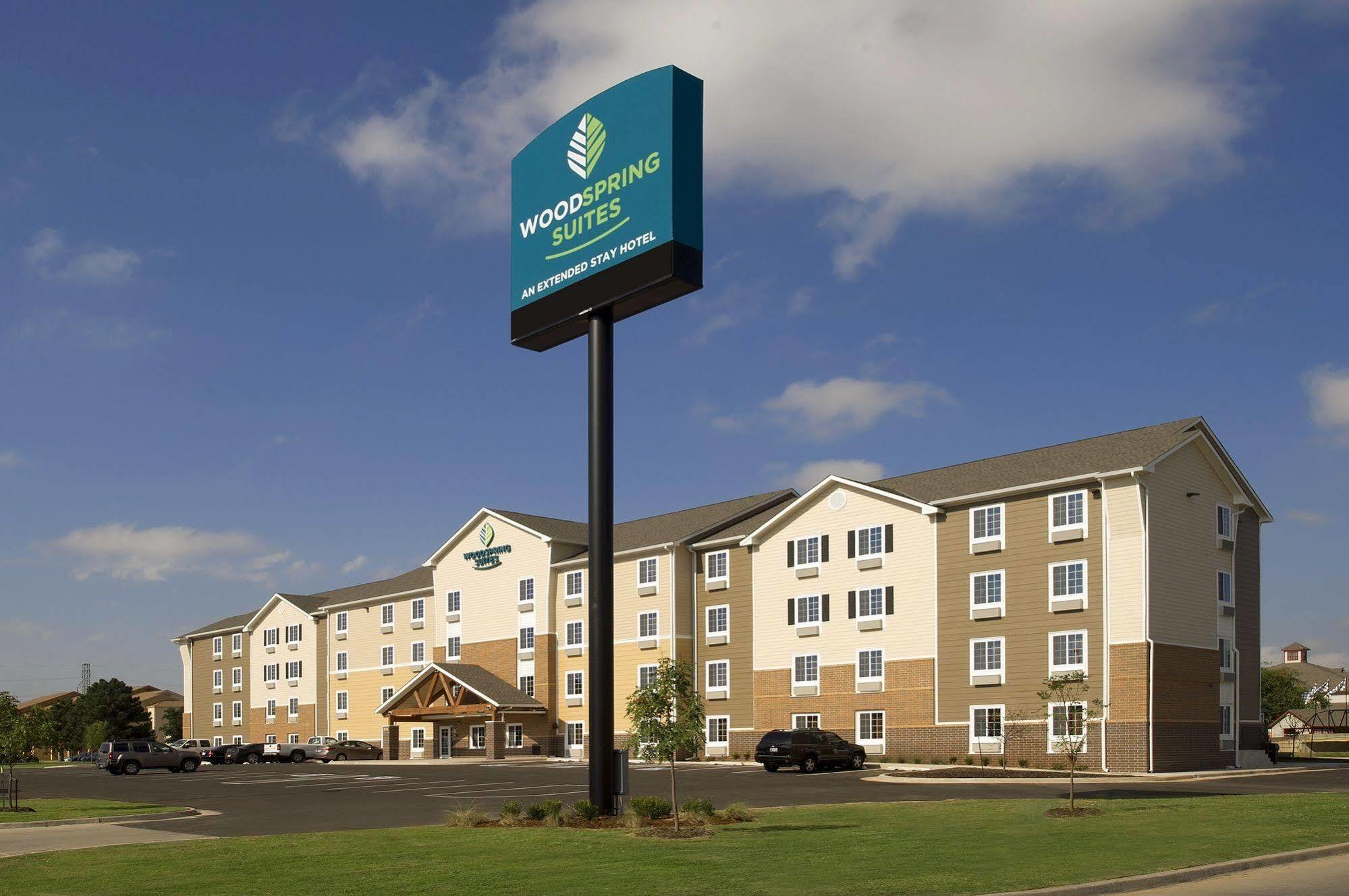 Extended America Select - - West Oklahoma City