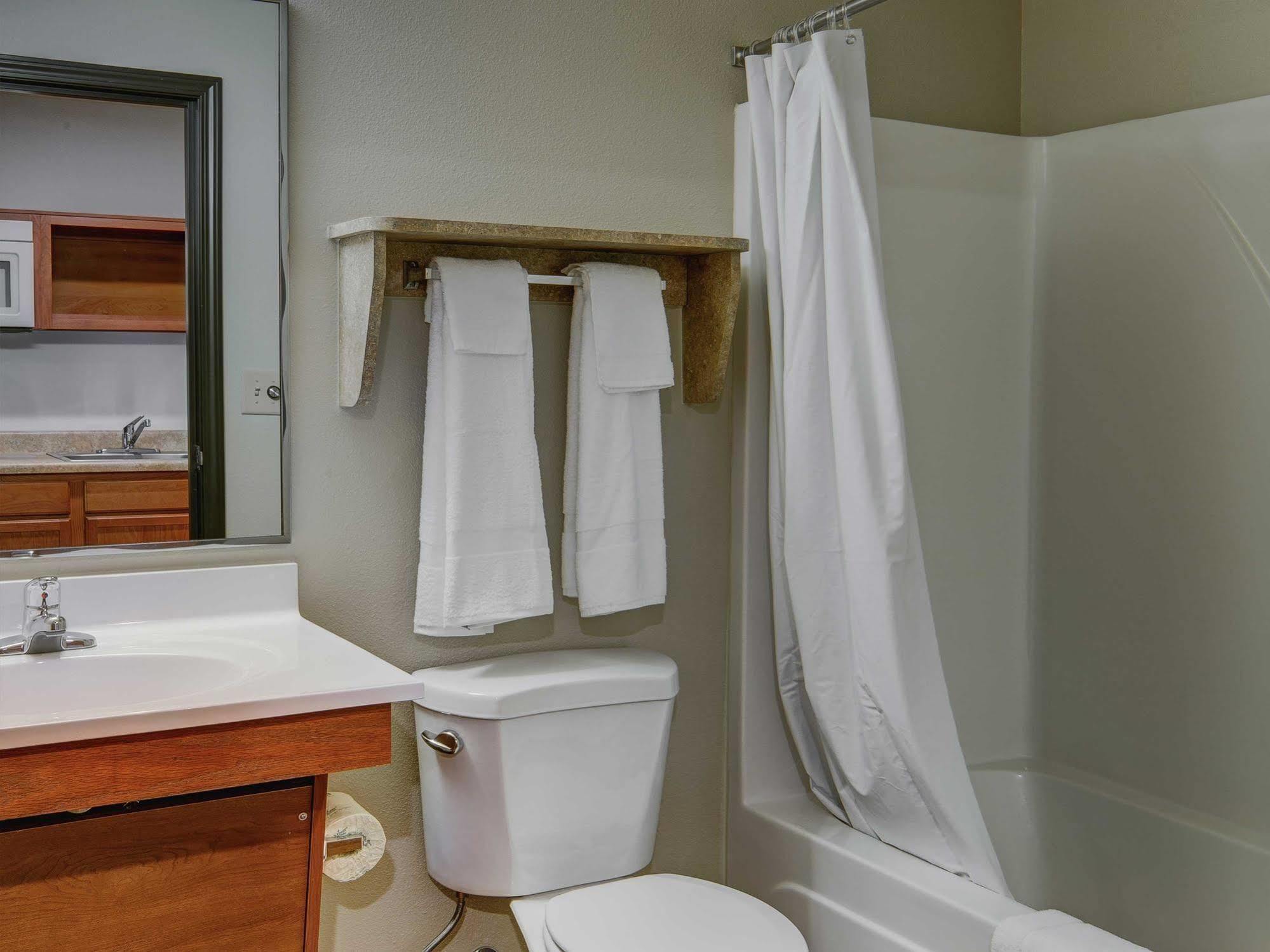 Extended America Select - - West Hotel 2*