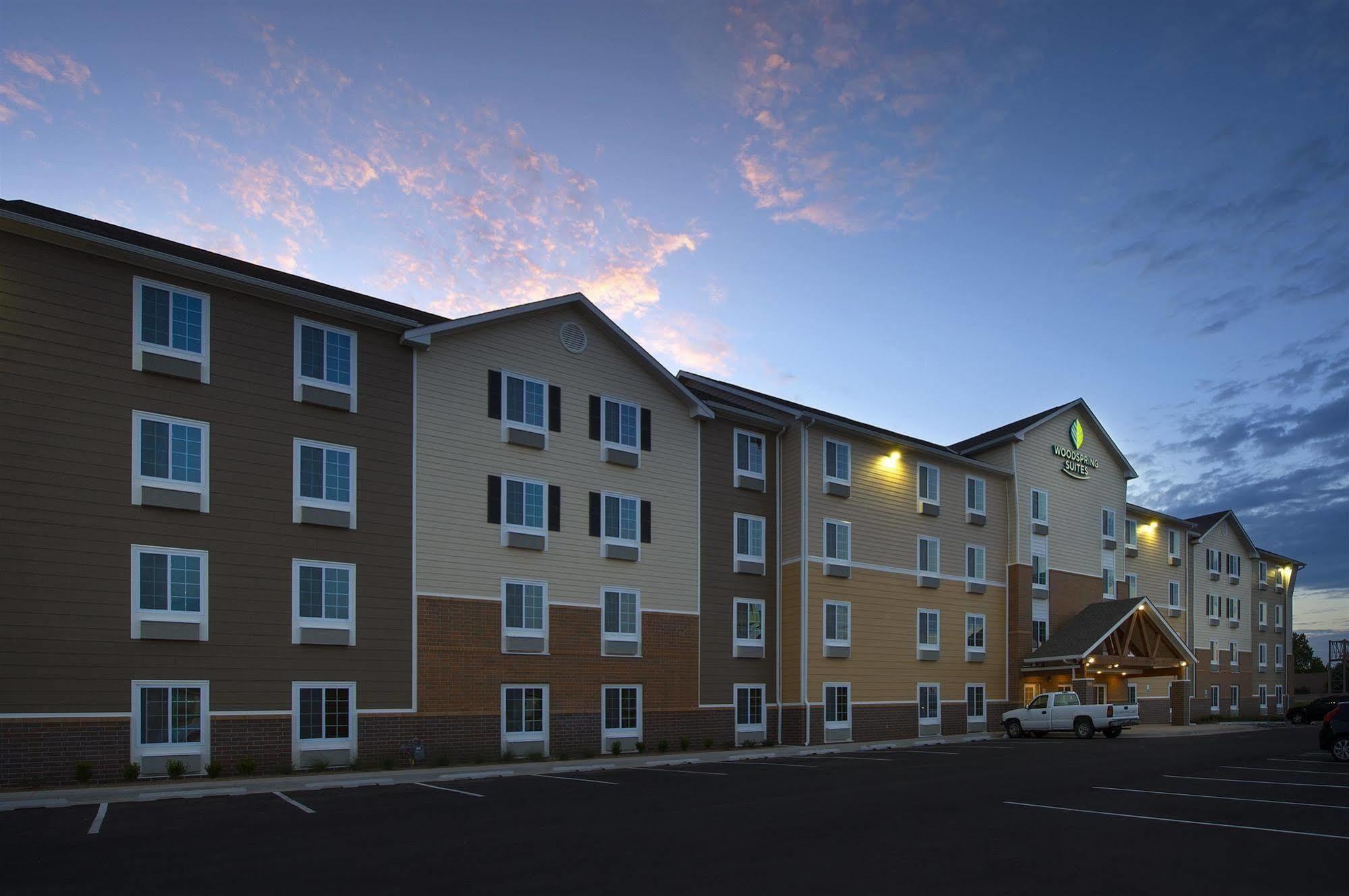 Extended America Select - - West Oklahoma City